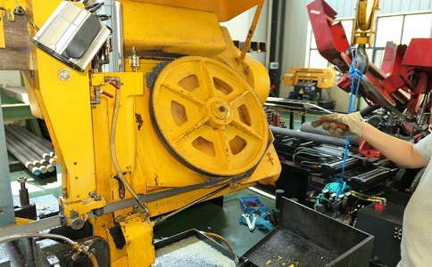 长顺金属带锯床的日常使用和保养注意事项！